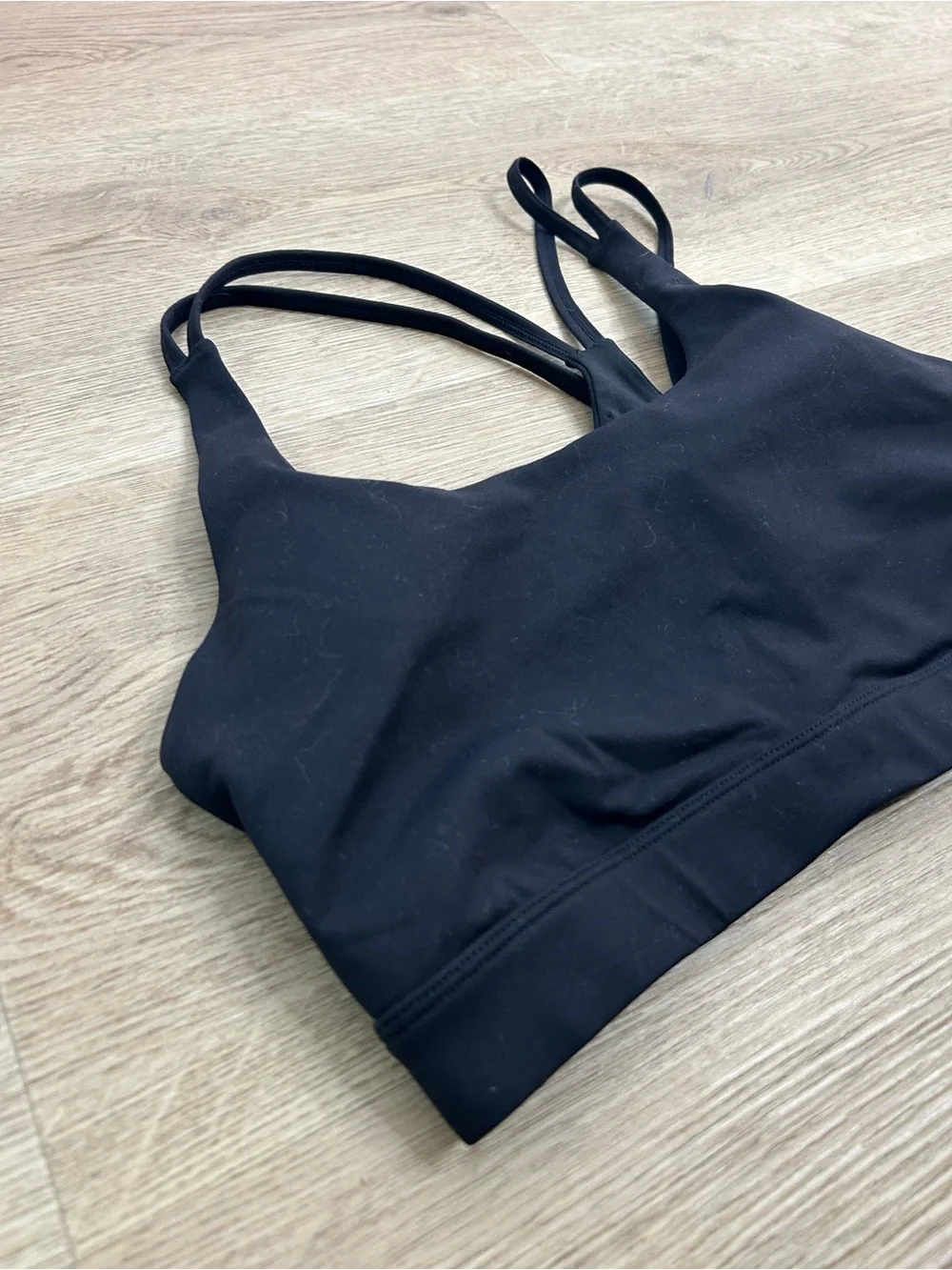 Bundle of 2 ALO Yoga Sports Bra Black and Plaid Size Large